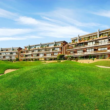Casa de Férias Emporda Golf Estudi 4-1-3 *